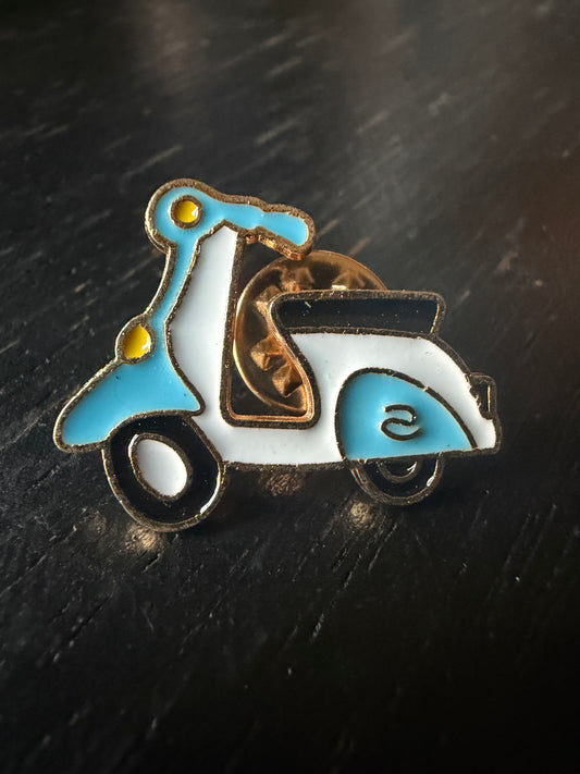 🛵 Scooter Enamel Pin