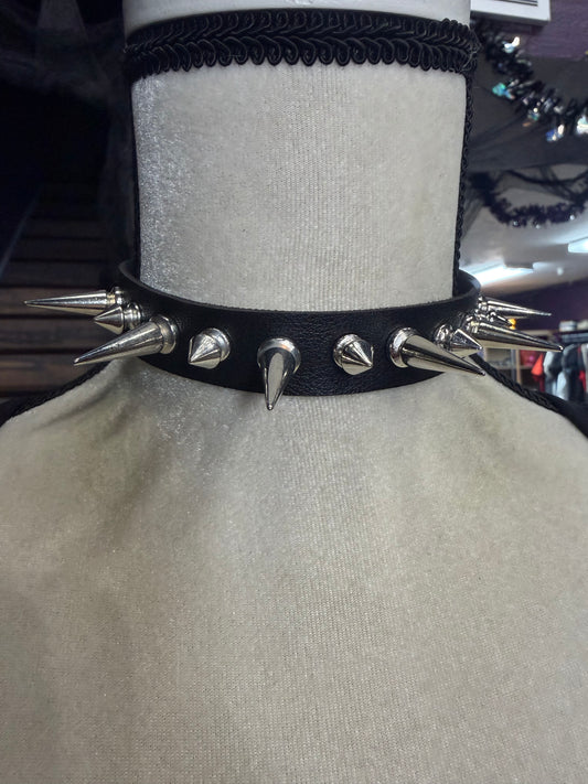 Spiked Rivet Choker