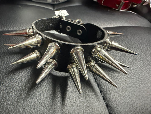 Black Long Spike Buckle Bracelet