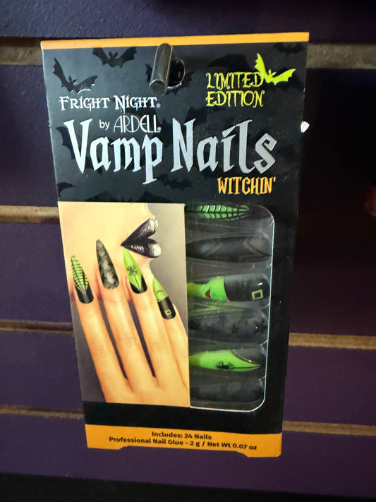 Witchin' Vamp Nails