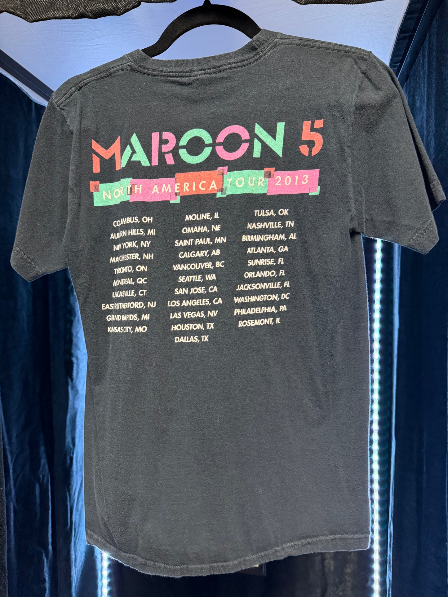 Maroon 5- 2013 North America Tour- Size Small