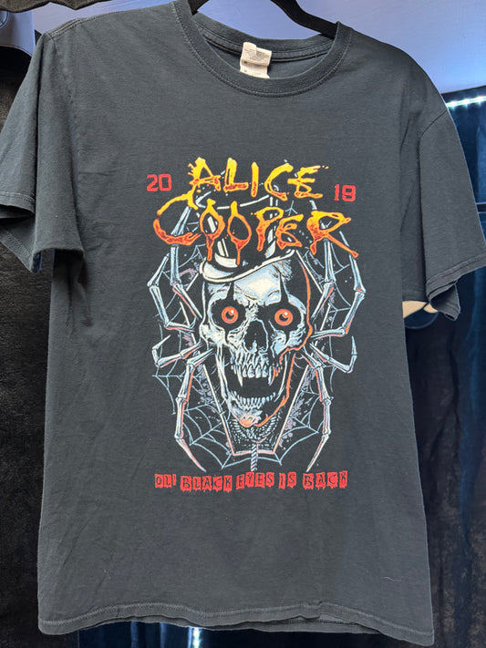 2019 Alice Cooper- ol' black eyes is black- Medium