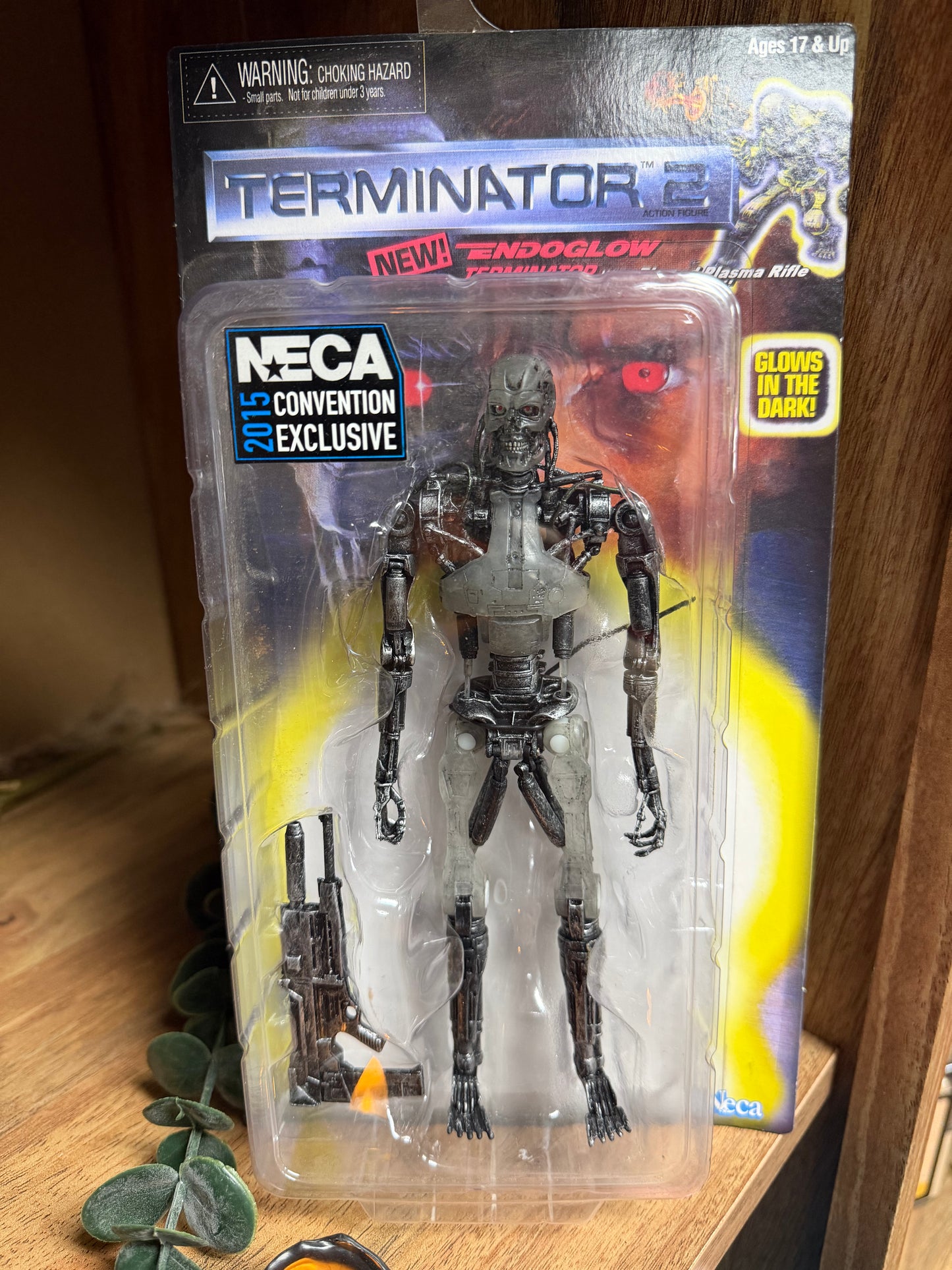 🔥 Terminator 2: Judgment Day – Endoskeleton “Endoglow”
