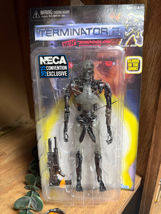 🔥 Terminator 2: Judgment Day – Endoskeleton “Endoglow”