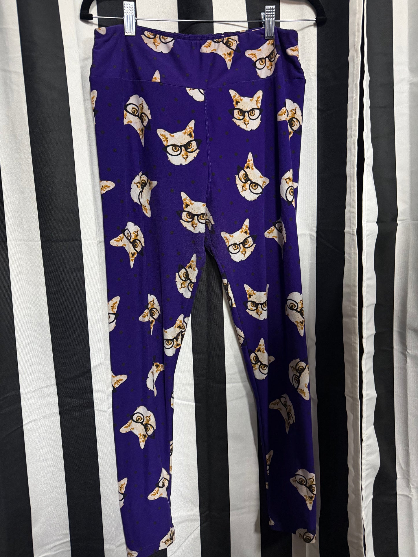 Lularoe Tall & Curvy Cat & Glasses Leggings