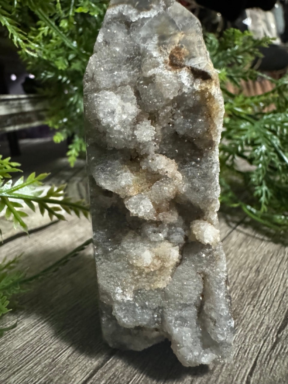 Druzy Agate Natural Stone Towers — 3.5"