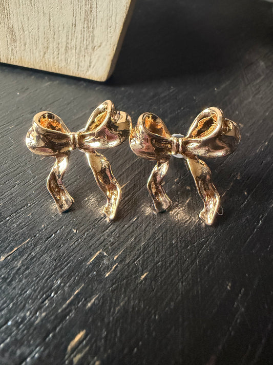 Gold Shiny Bow Earrings