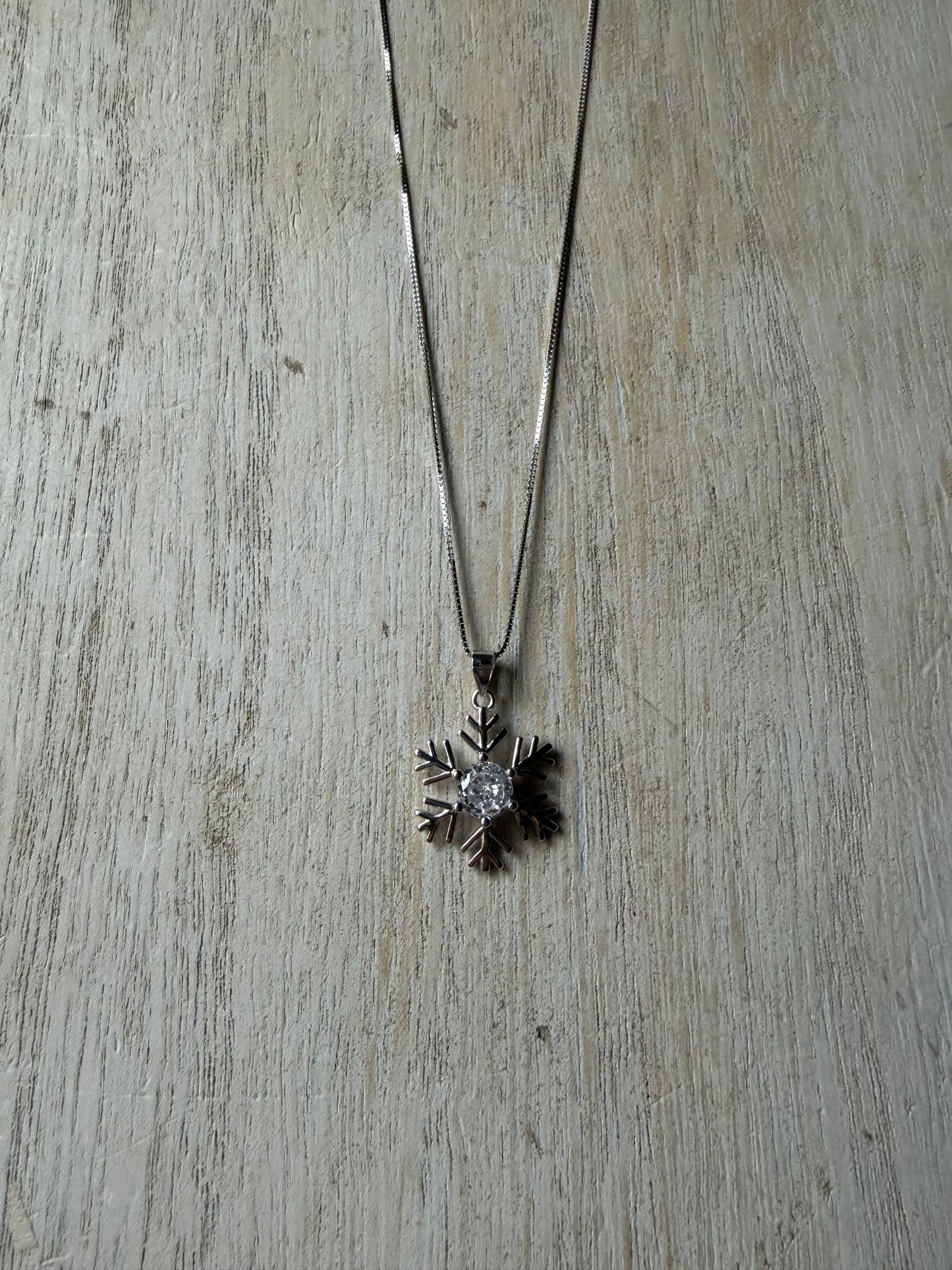 .925 Sterling Silver Shiny Snowflake Necklace and Earring Set