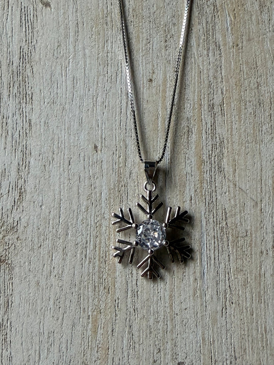 .925 Sterling Silver Shiny Snowflake Necklace and Earring Set