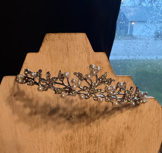 Floral Pearl Tiara