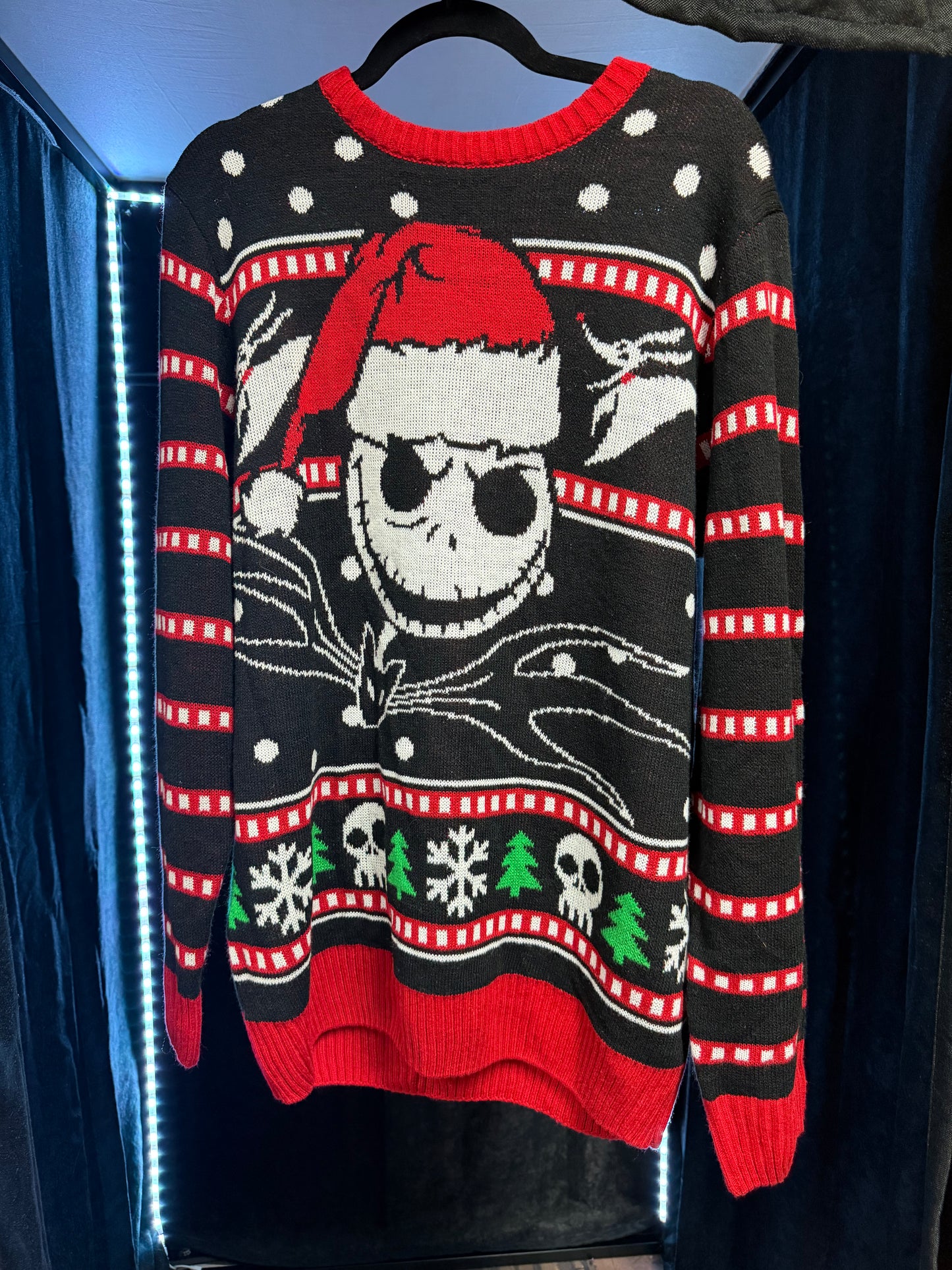 NBC Jack Sweater-XMAS- Size Large