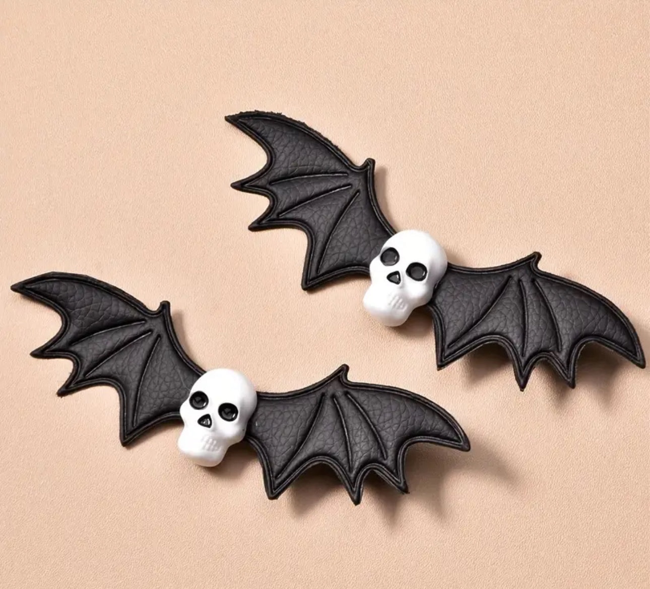 2pc PU Leather Bat Skull Hair Clips