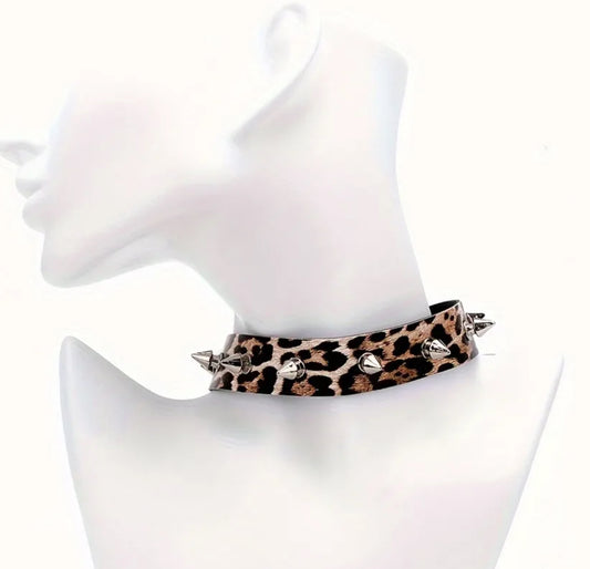 Leopard Print Spiked PU Leather Choker