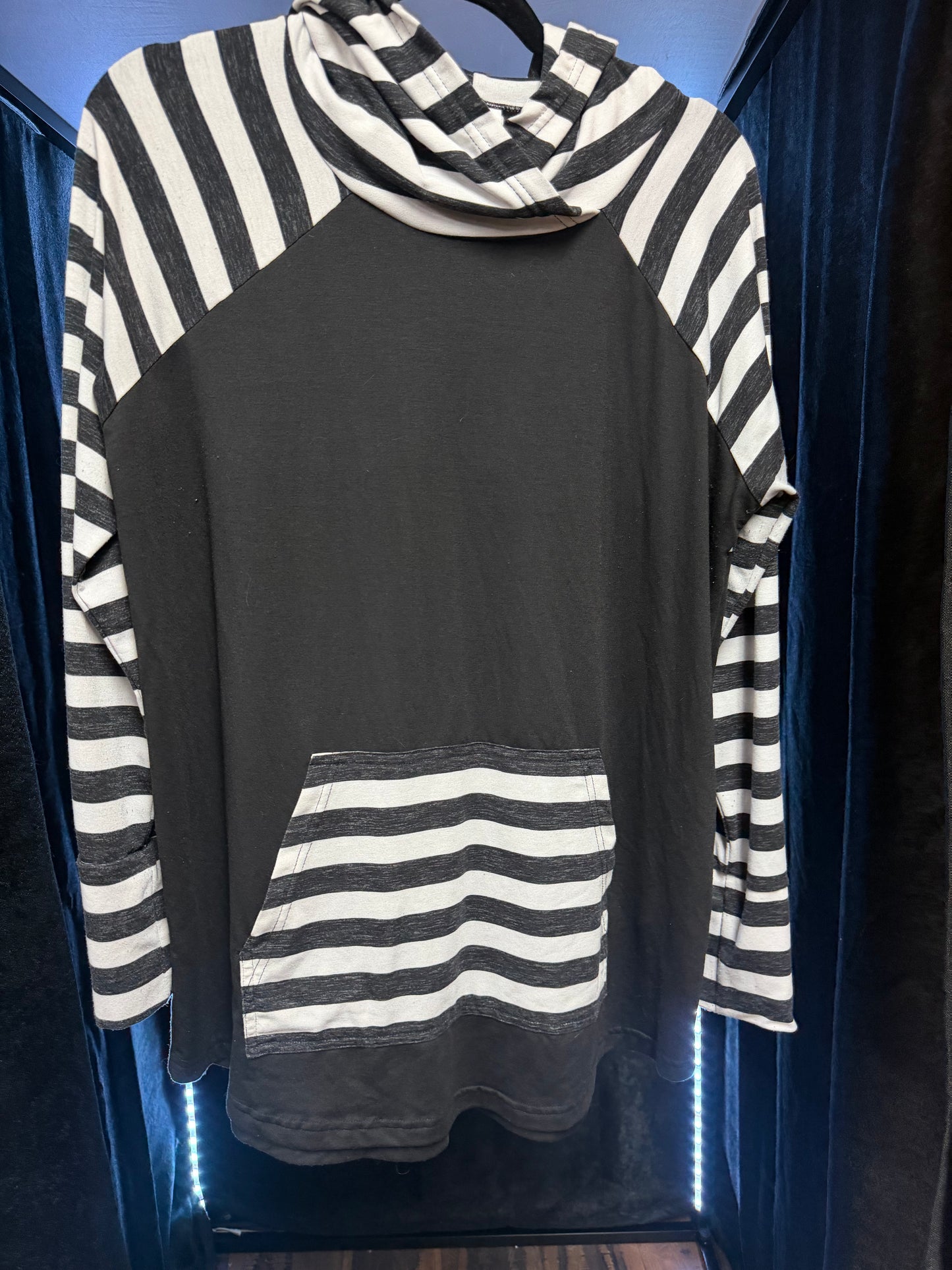 Lularoe Striped Amber- Size L