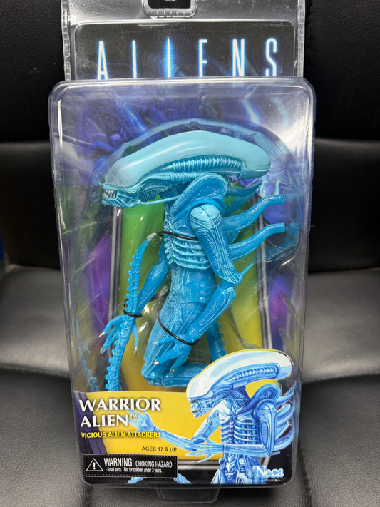 Neca- Aliens- Translucent Warrior Alien- Vicious Alien Attacker- 7" Action Figure
