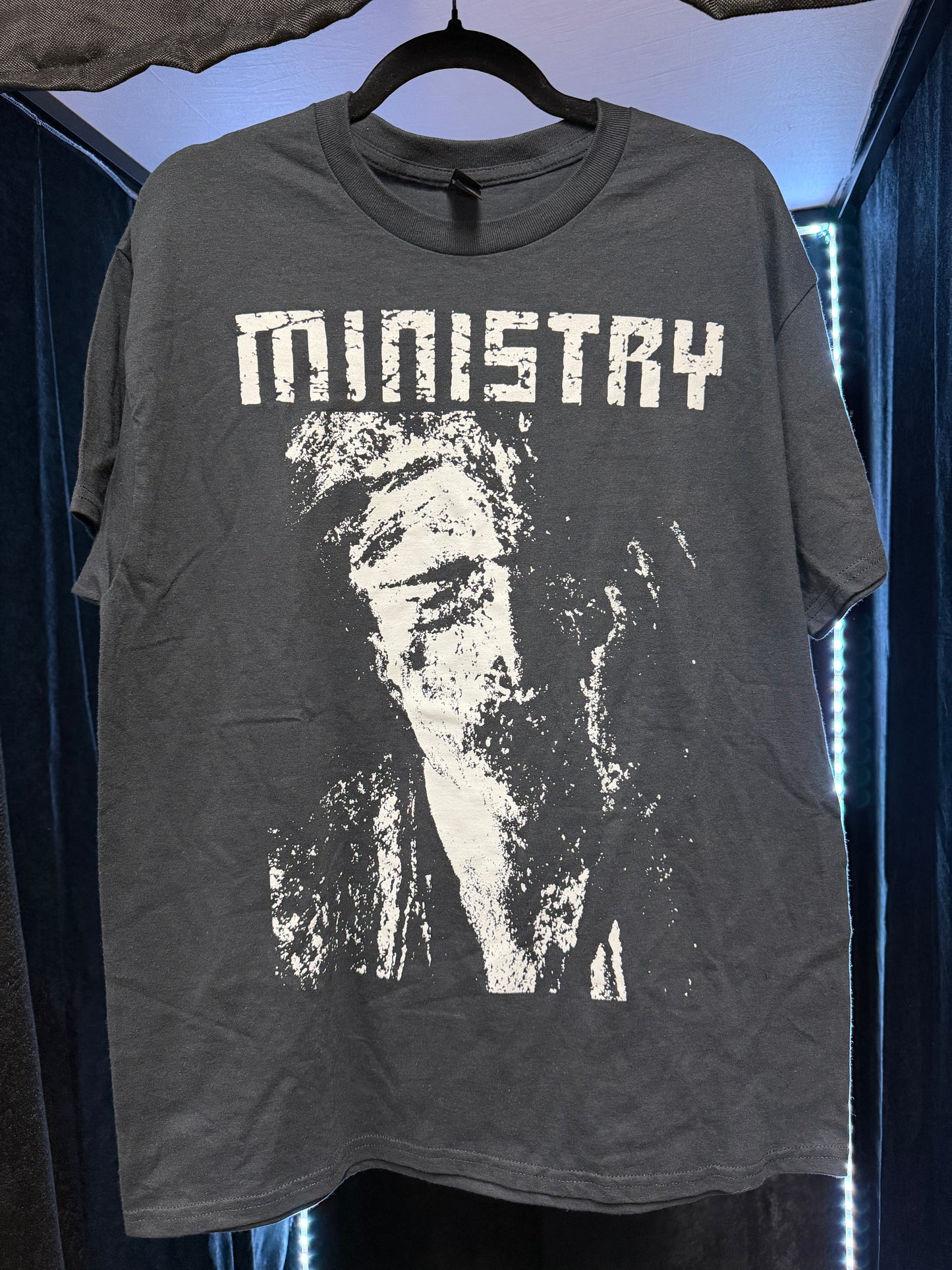 Ministry -Large *MISPRINT*
