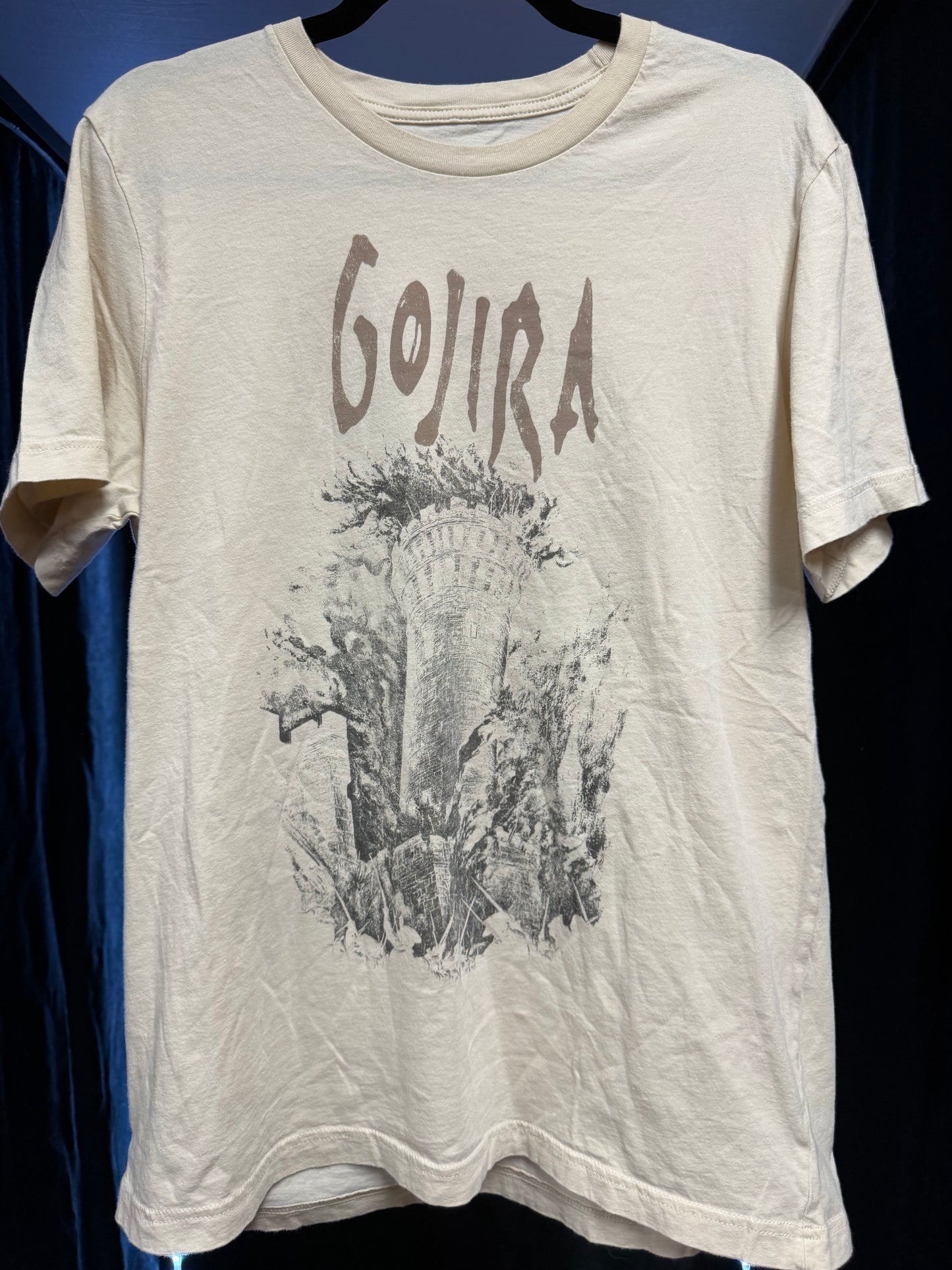 Gojira Band Tee- Size Large/XL?