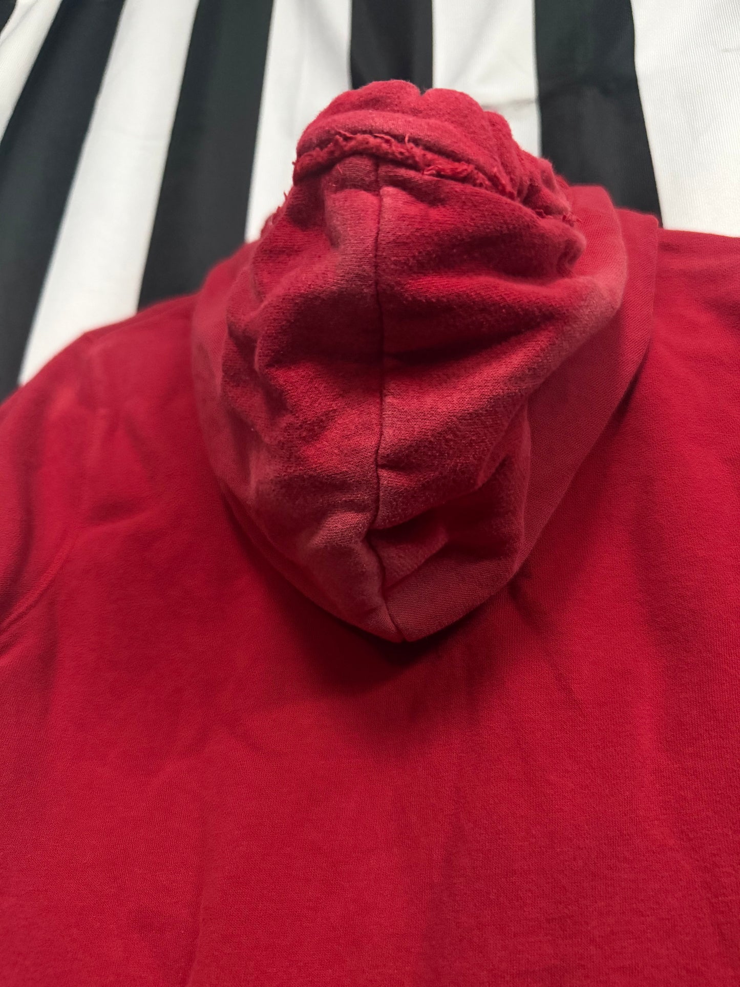 Grail Y2K Red Snowflake Aero Half Zip- Size M