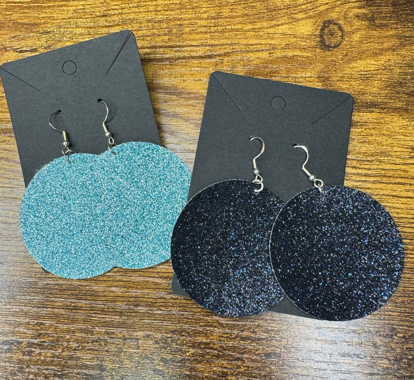 Circle Glitter Leatherette Earrings