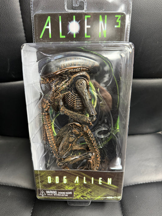 Alien-Dog Alien- NECA