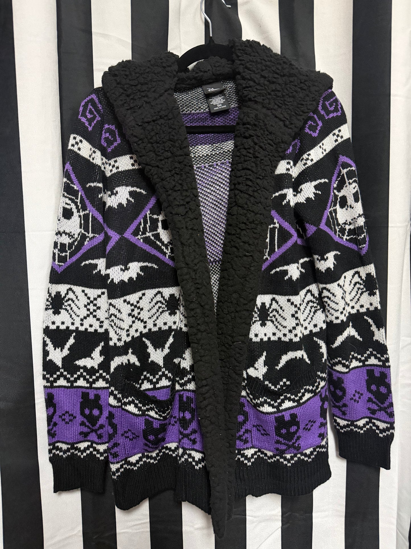Disney Nightmare Before Christmas Her Universe Jacket/Sweater- Small