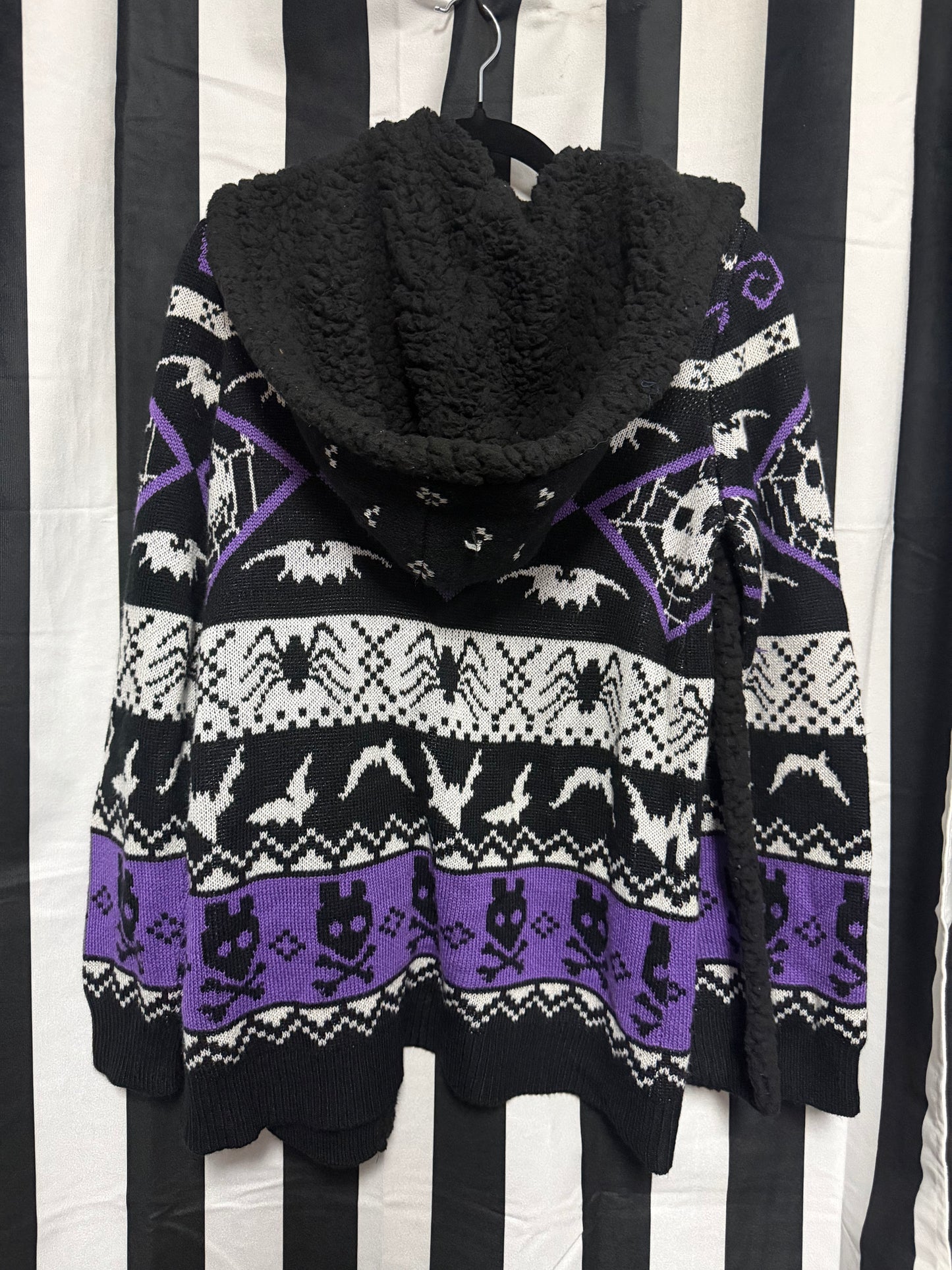 Disney Nightmare Before Christmas Her Universe Jacket/Sweater- Small