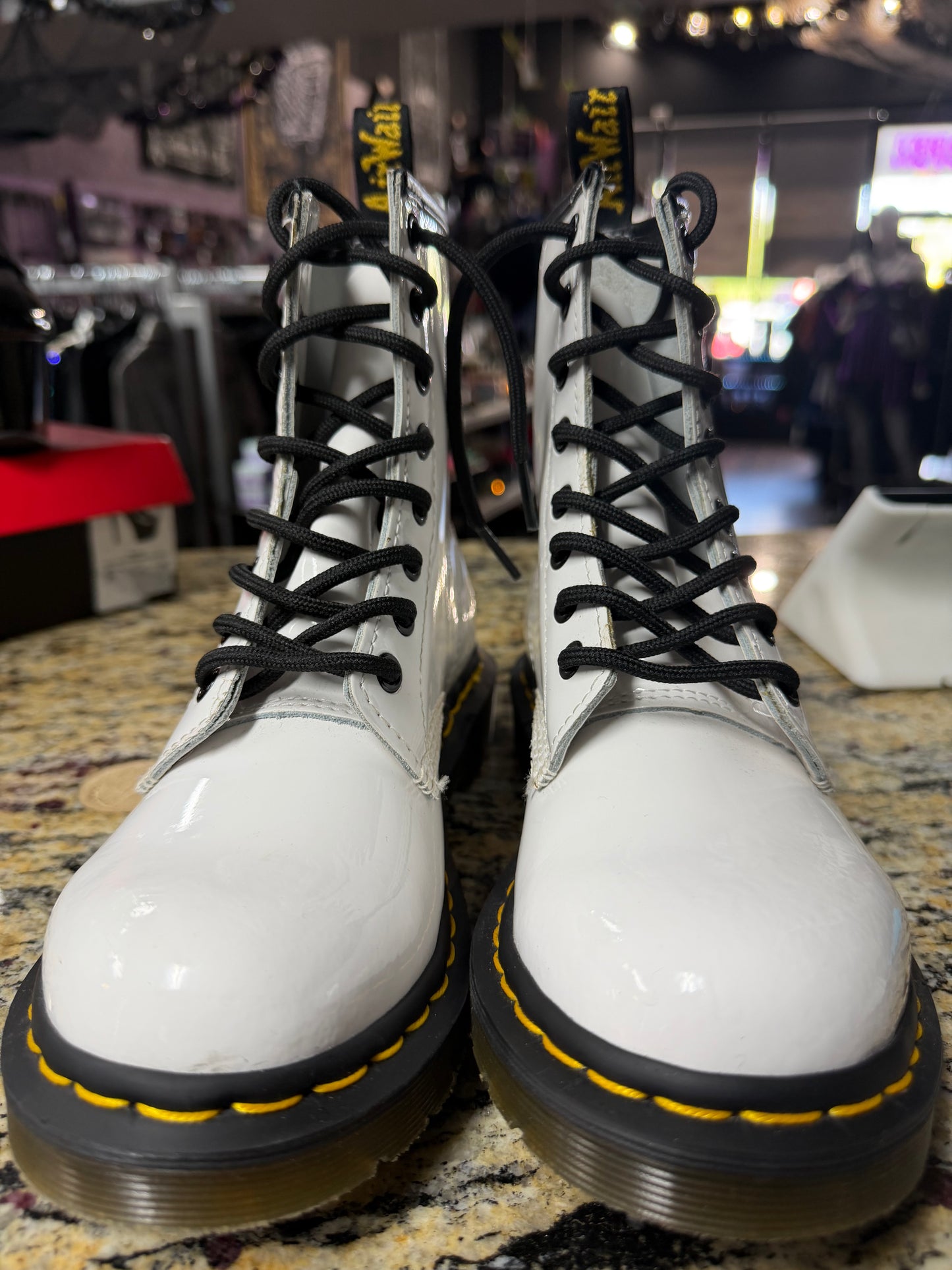 Dr Martin -Iconic 1406-Glossy Patent White- Size 7