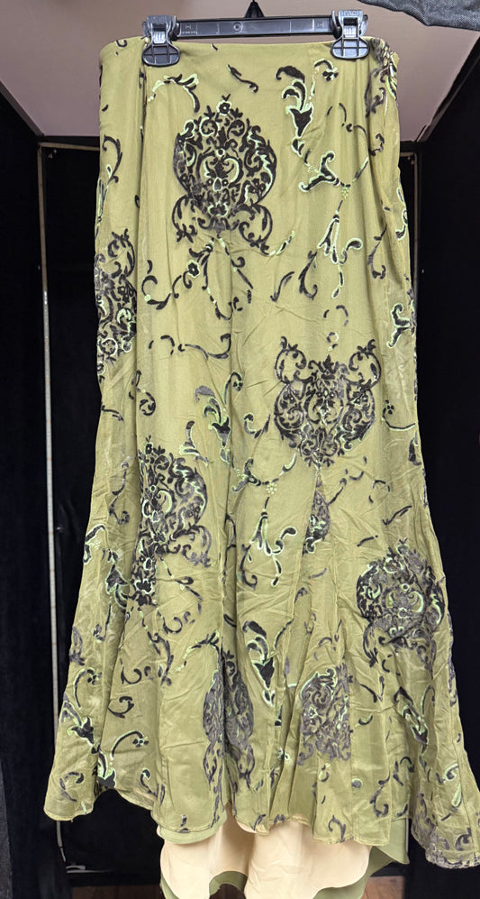 Witchy baroque maxi skirt 🖤Size 8