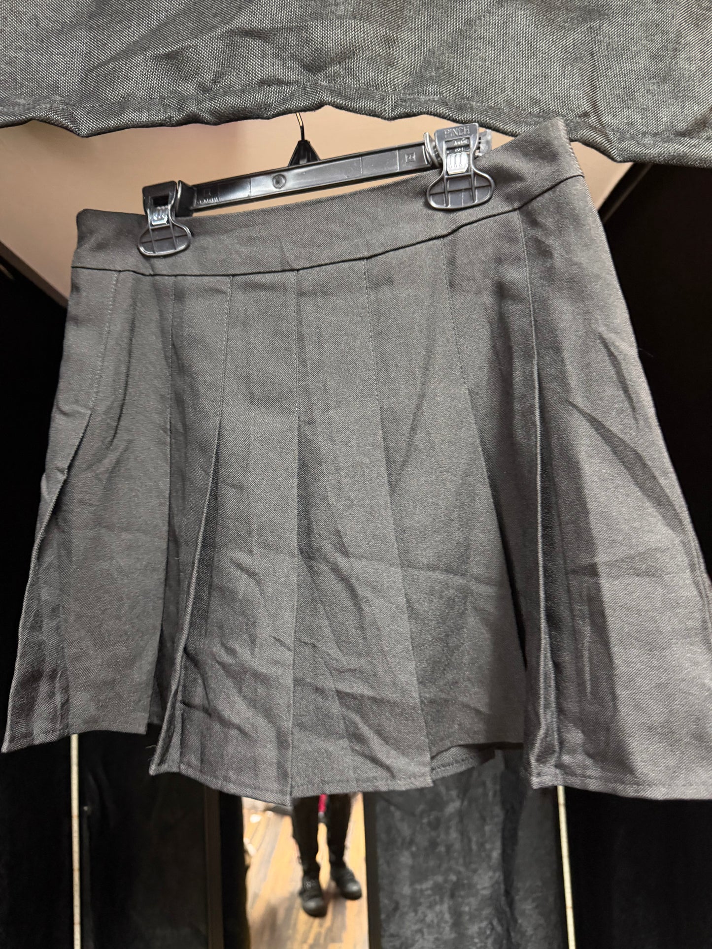 Black Pleated Mini Skirt 🖤 (Alt Essential)-Size Med