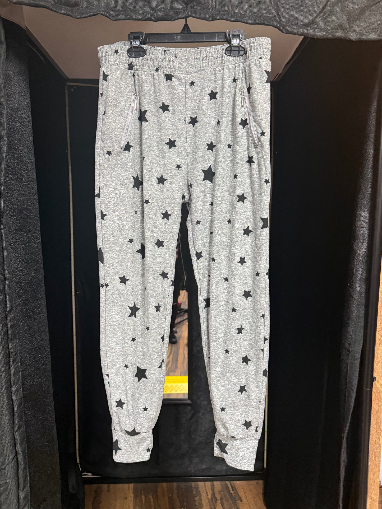 Black Star Print Joggers – Soft Goth Lounge Pants w/ Zip Pockets- Size Large