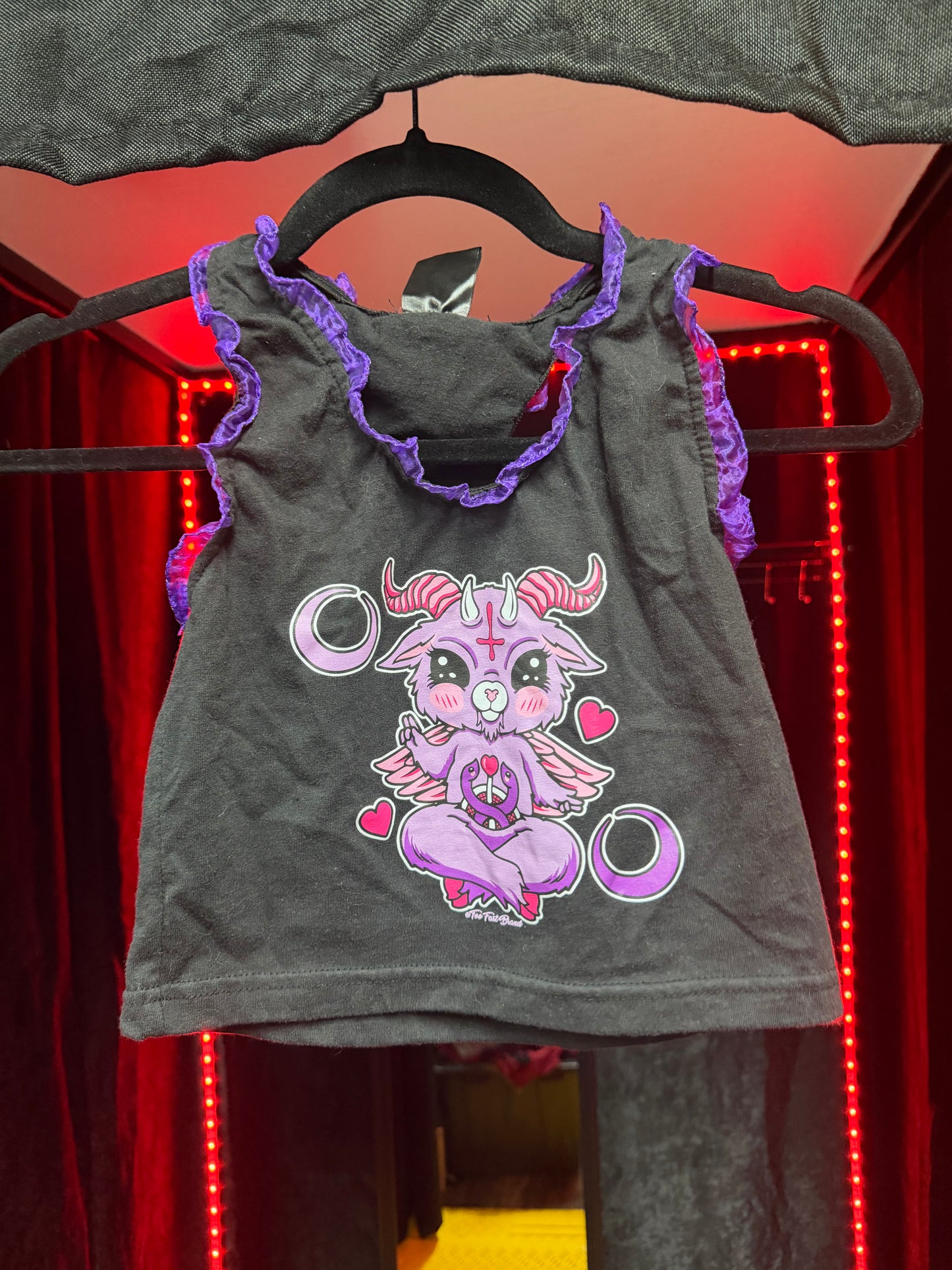 Too Fast Cute Baphomet Crop- M