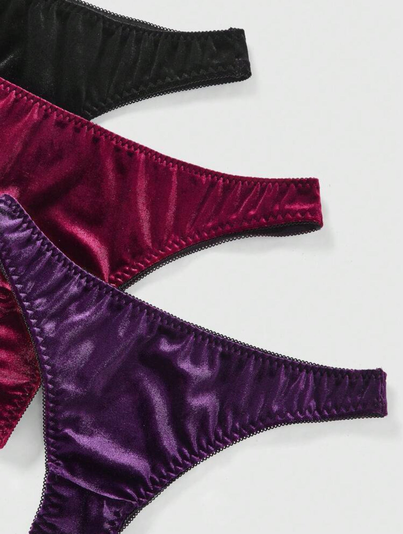 Goth Women's Velvet Splice Lace Thong Panties