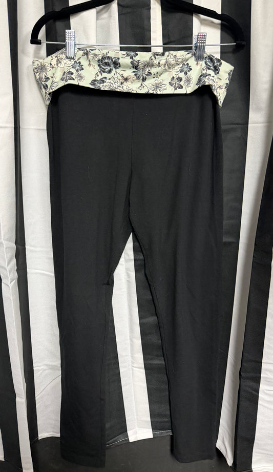 2020 VS Floral Foldover Pants- Size L