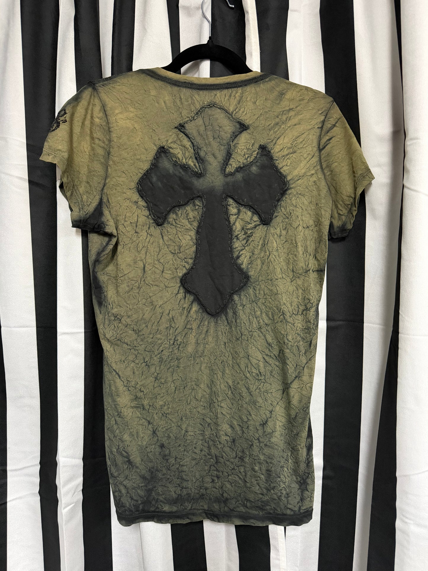 Velvet Stone Grunge Cross Shirt - Large