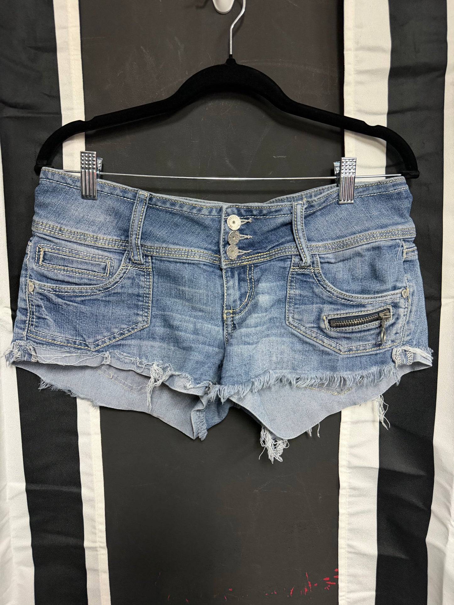 Almost Famous Distressed Zipper Shorts- Size 7