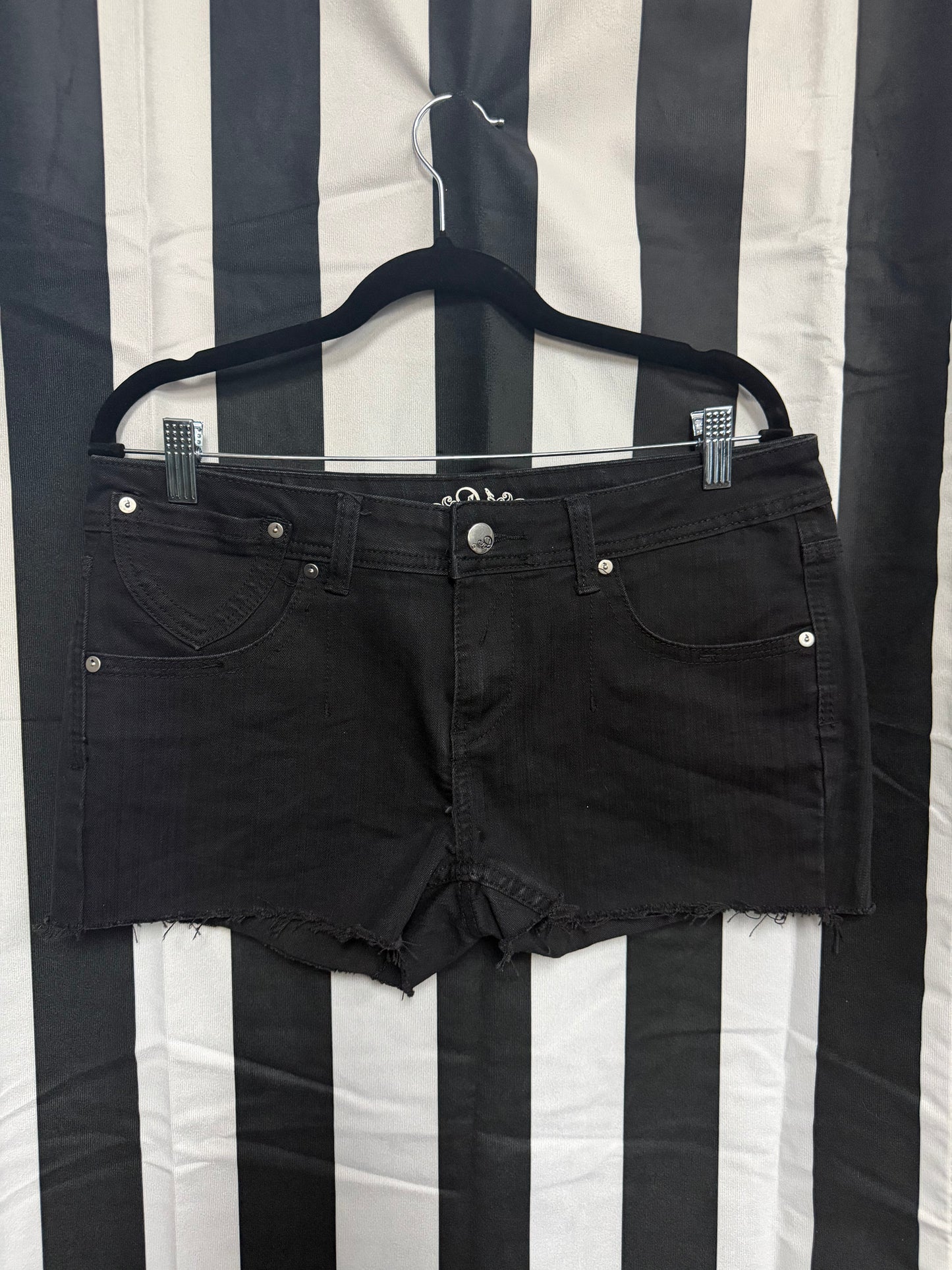 Do Denim Black Zipper Studded Shorts- Size 11/32