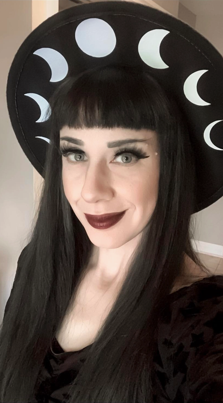 Witchy Gothic Wide-Brimmed Felt Hat — Moon Witch