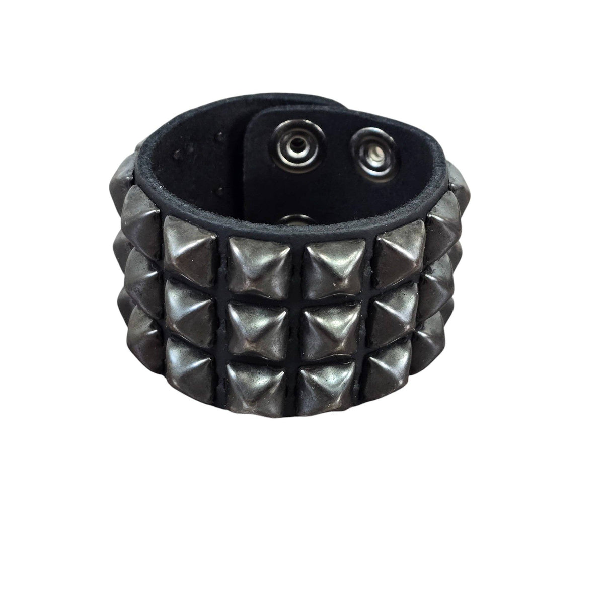 SILVER PYRAMID STUDDED LEATHER  SNAP BRACELET