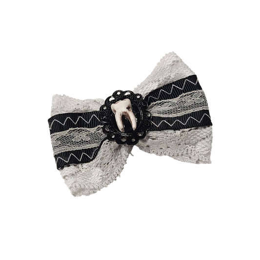 Lace Tooth Hair Bow