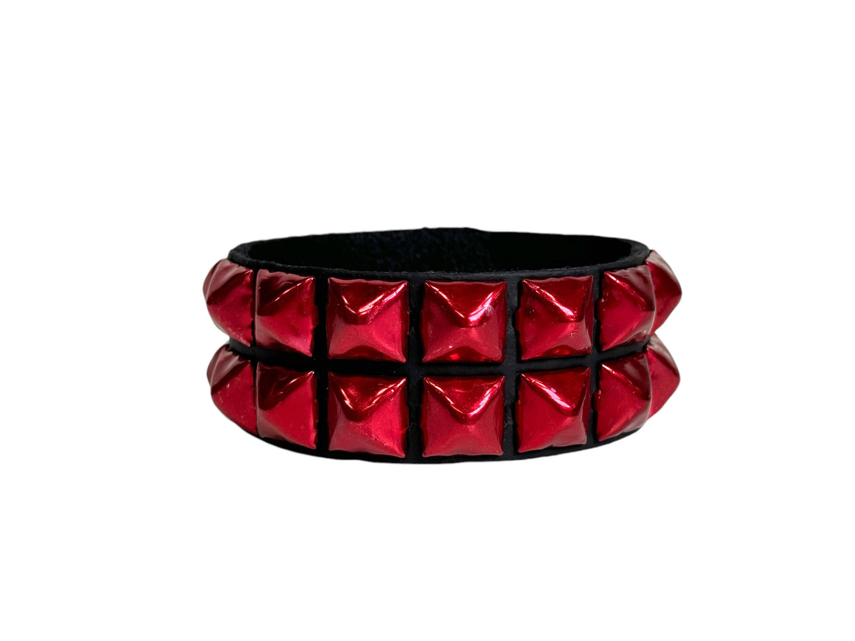 BC112 METALLIC COLOR  2 ROW 1/2" PYRAMID STUD SNAP BRACELET